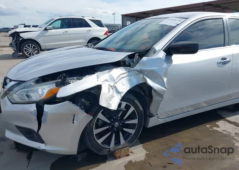 2018 Nissan Altima 2.5 Sv z USA, uszkodzony, nr VIN 1N4AL3AP3JC241419